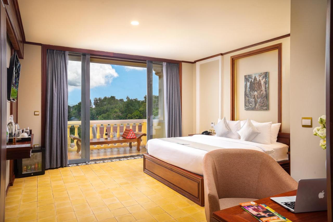 Gz Premier Luxury Residence And Spa Σιέμ Ρέαπ Εξωτερικό φωτογραφία
