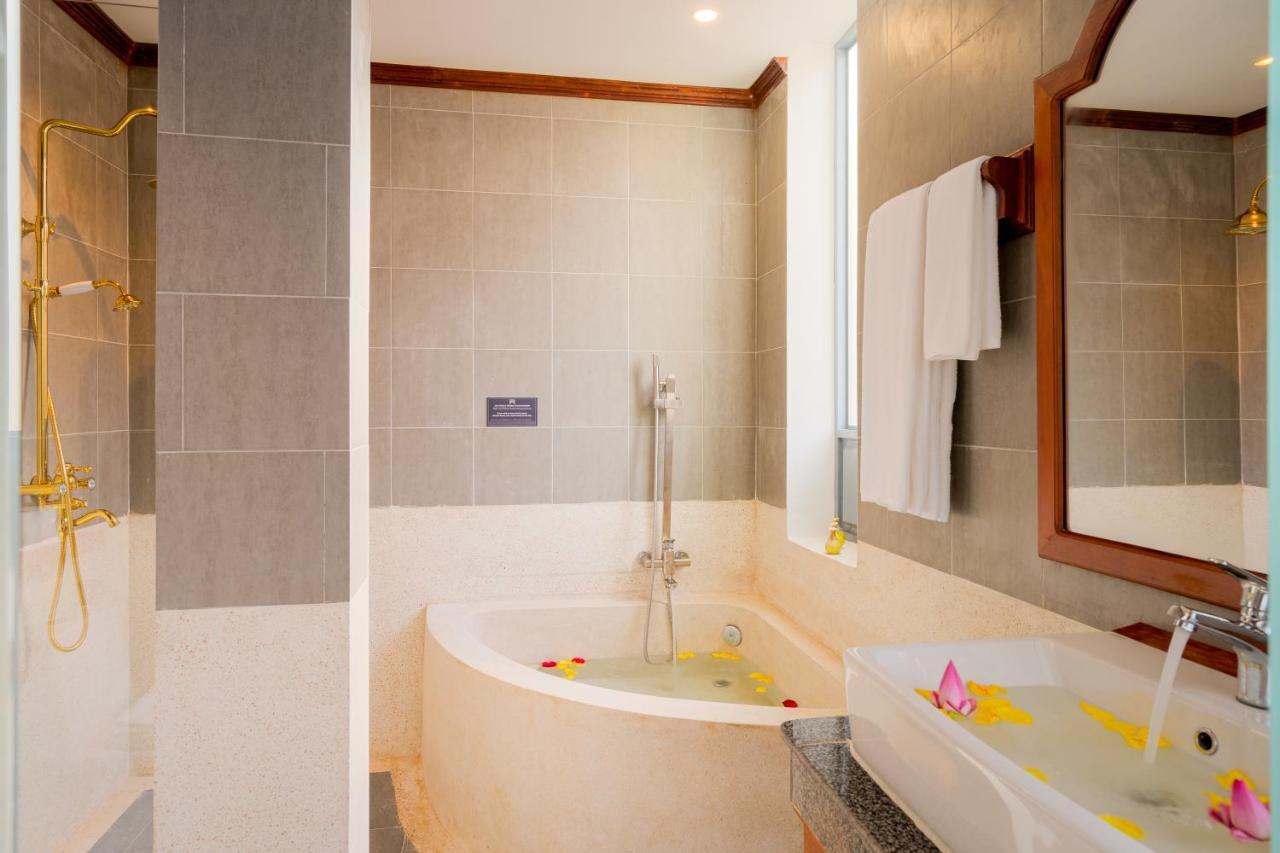 Gz Premier Luxury Residence And Spa Σιέμ Ρέαπ Εξωτερικό φωτογραφία